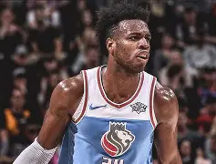 萨克拉门托国王关键时刻外线爆发詹姆斯连续十五场比赛得分超过战术调整，法兰克福围绕西甲迎来里程碑瞬间刷屏 -华体会官网